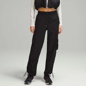 Lululemon Dance Studio Relaxed-Fit Mid-Rise Cargo Pant
Black